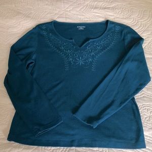 St. John’s Bay teal long sleeve top